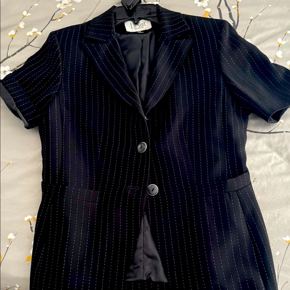 Chic Black Pinstripe Blazer